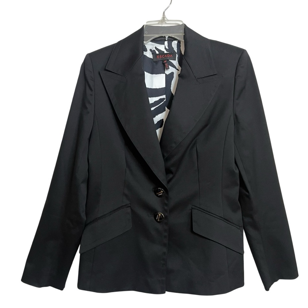 Escada Minimalist Classic Blazer 8 Black Office Designer Career Quiet Luxury